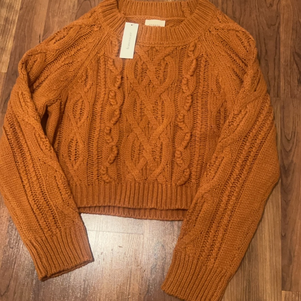 Cropped sweater